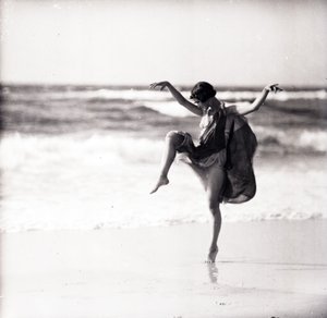 Danser Anna Denzler, 1921 (bw-bilde)